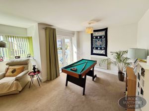 Photo 17- click for photo gallery